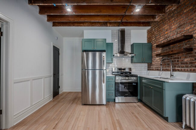 Building Photo - 7236 S Fairfield Ave