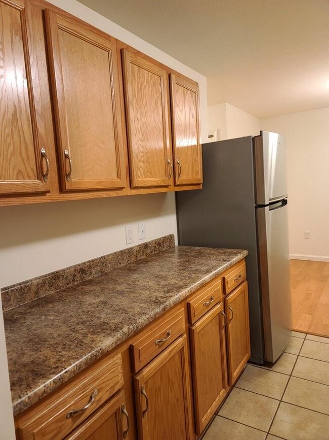 Building Photo - 121 Schofield Ct