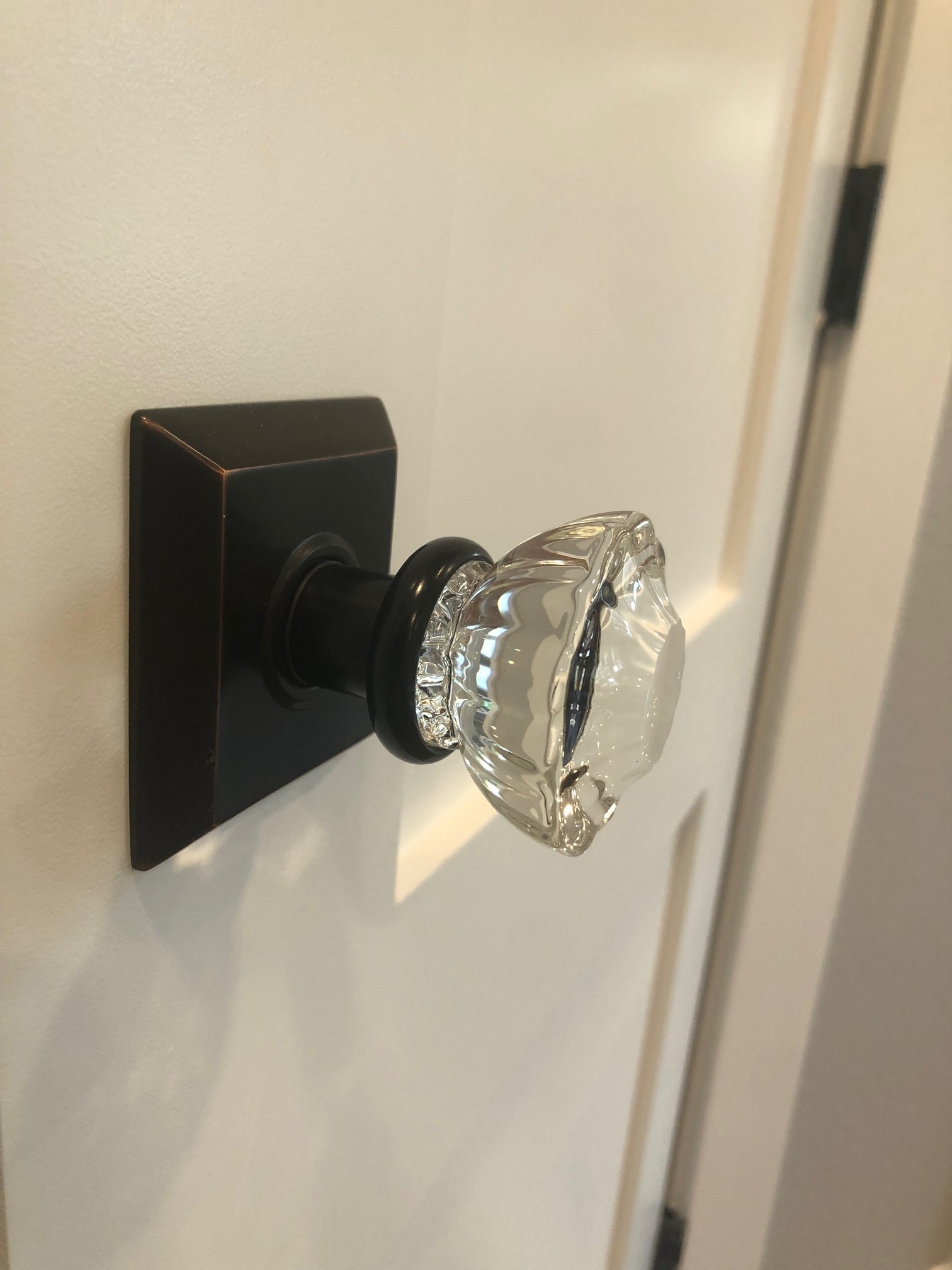 glass doorknobs throughout - 1742 W Main St