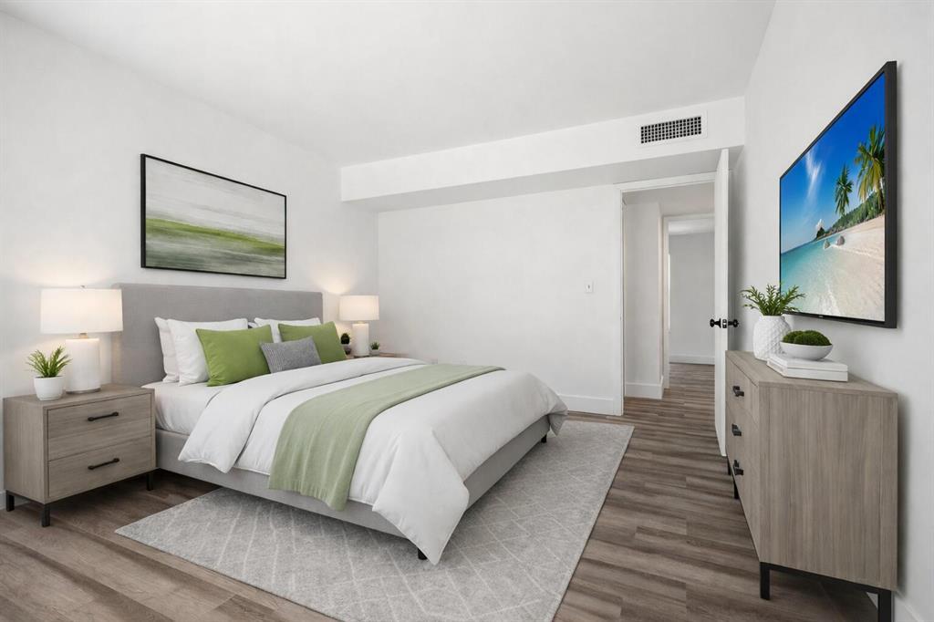 Building Photo - 809 W Oakland Park Blvd