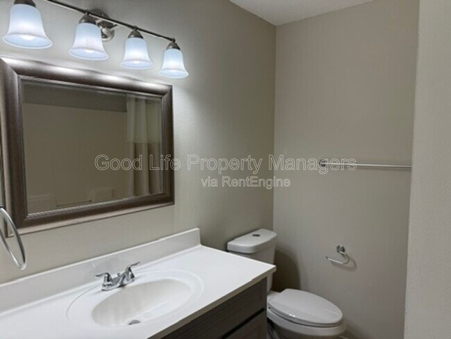 Building Photo - 9980 Bowman Ave