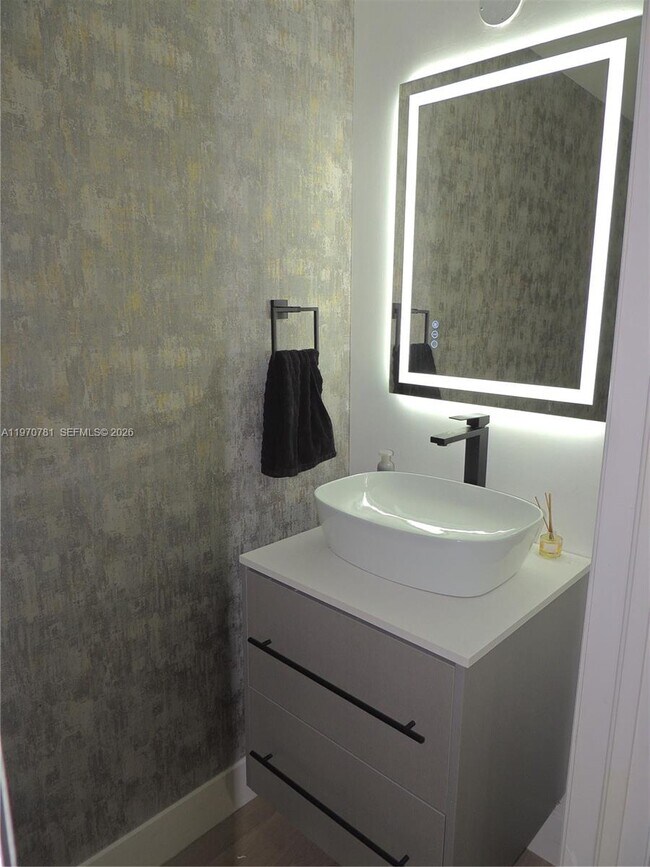 Building Photo - 11301 NW 88th Terrace