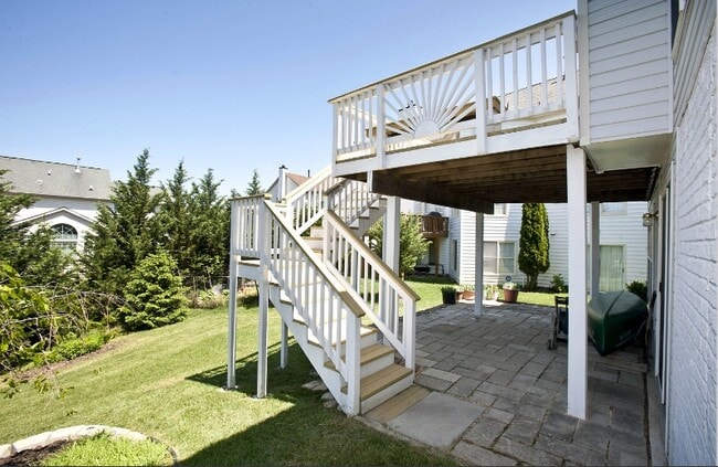 Building Photo - 11401 Crownwood Ln