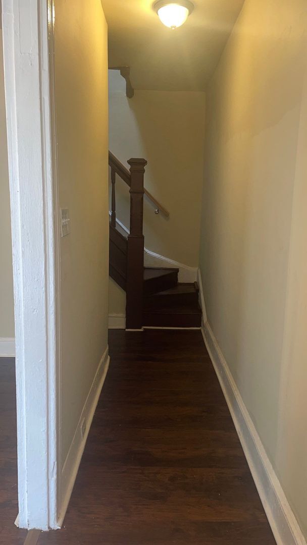 Building Photo - 2406 Druid Hill Ave