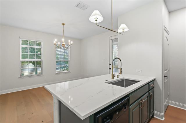 Building Photo - 2749 Boulder Creek St
