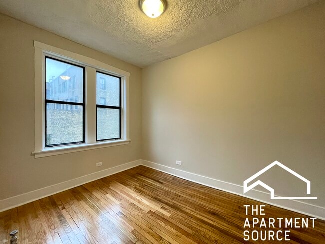 Building Photo - 1540 N Kedzie Ave