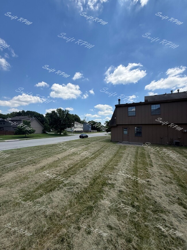 Building Photo - 6702 W 150th St