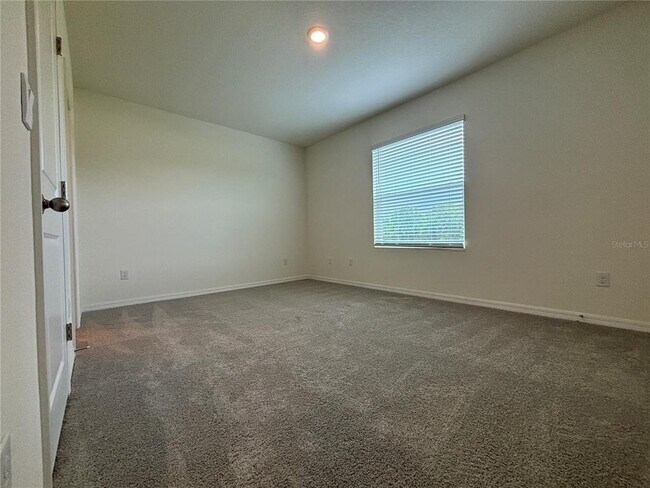 Building Photo - 11147 Crescent Deer Dr