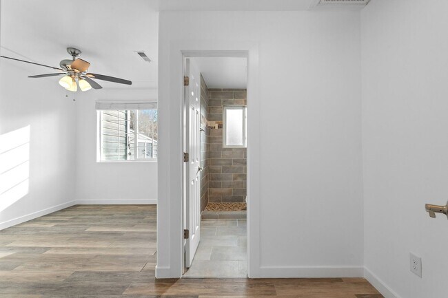 Building Photo - Remodelled Home In Large Backyard