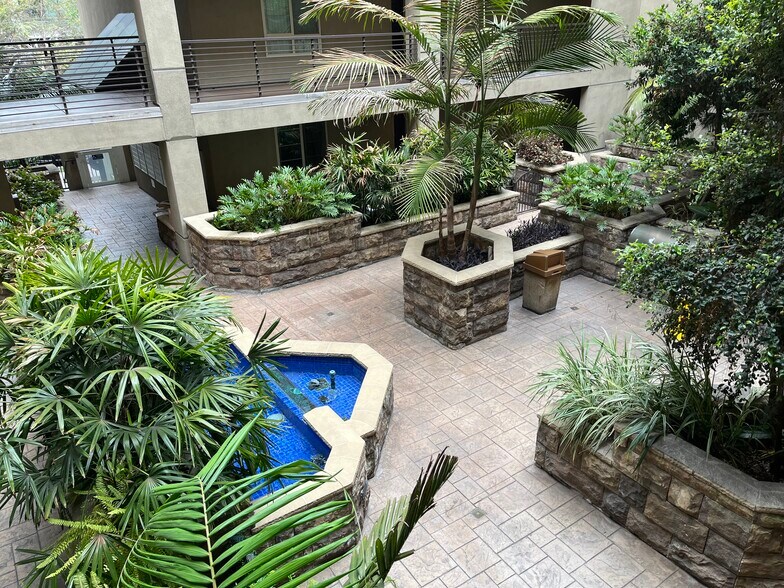 Courtyard on Level 2 - 1465 C St