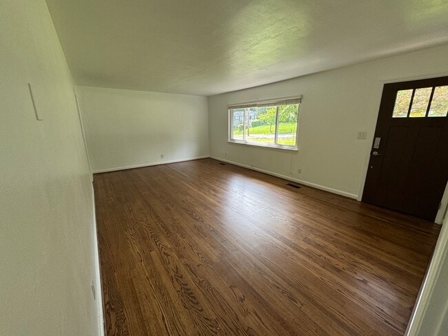 Building Photo - 3342 Black Oak Cir