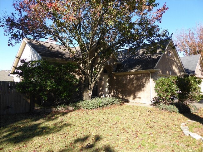 Building Photo - 6419 Diamond Rock Dr