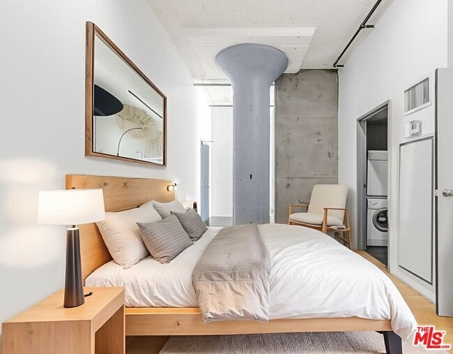 Building Photo - 420 San Pedro St