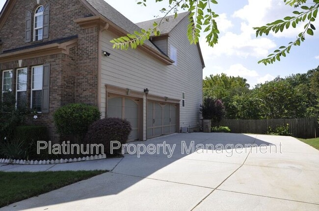 Building Photo - 917 Wallace Falls Dr