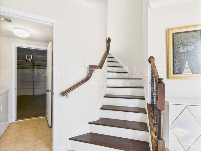 Building Photo - 2200 Liesfeld Parkway