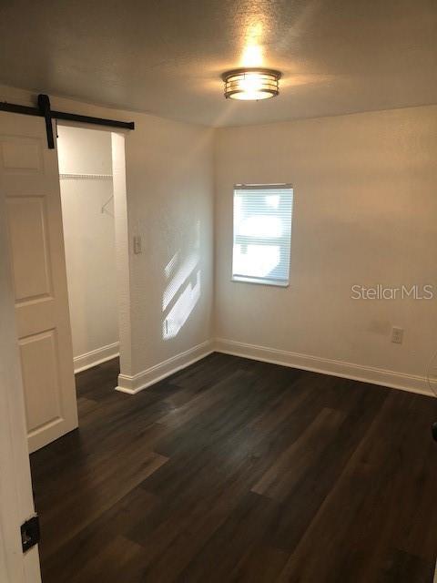 Building Photo - 1802 E Comanche Ave