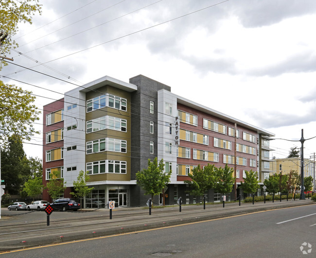 Primary Photo - Patton Park Apartments