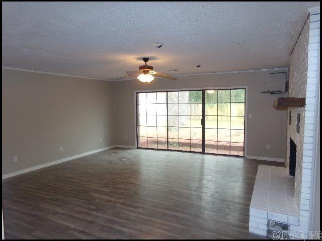 Building Photo - 5803 Chaucer Ln