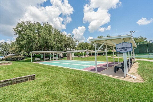 Building Photo - Stunning Custom Rental in Gated 55+ Royal ...