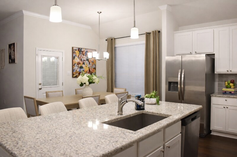 Building Photo - 1517 Soap Rock Ln