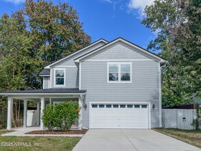 Building Photo - 4325 Appleton Ave