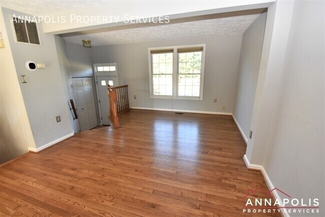 Building Photo - 2455 Warm Spring Way