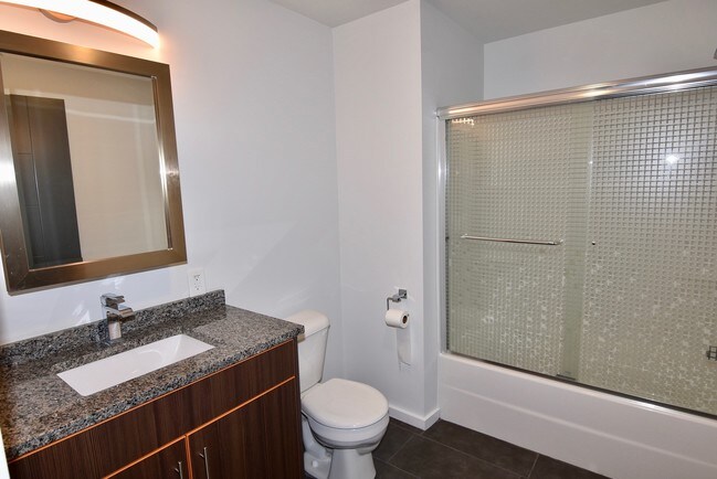 Building Photo - 4800 Brown St