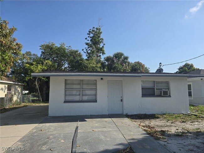 Building Photo - 3135 Blount St