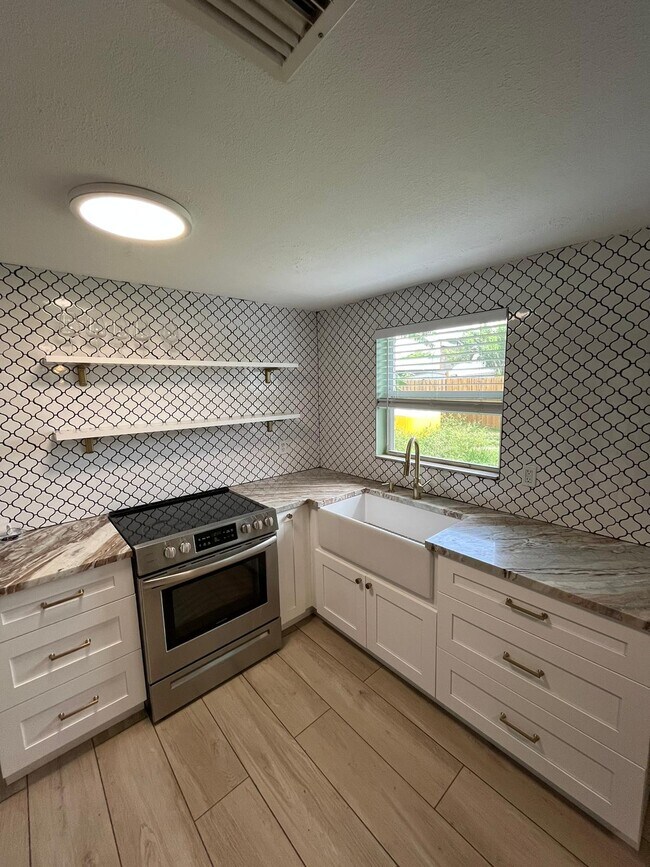 Building Photo - 4620 Aegean Ave