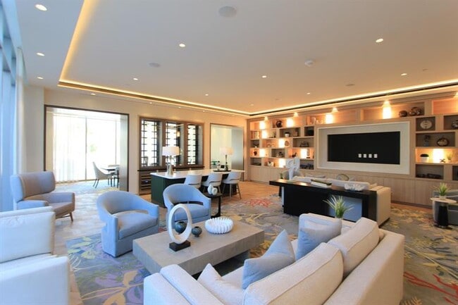 Building Photo - 151 N Seabreeze Blvd