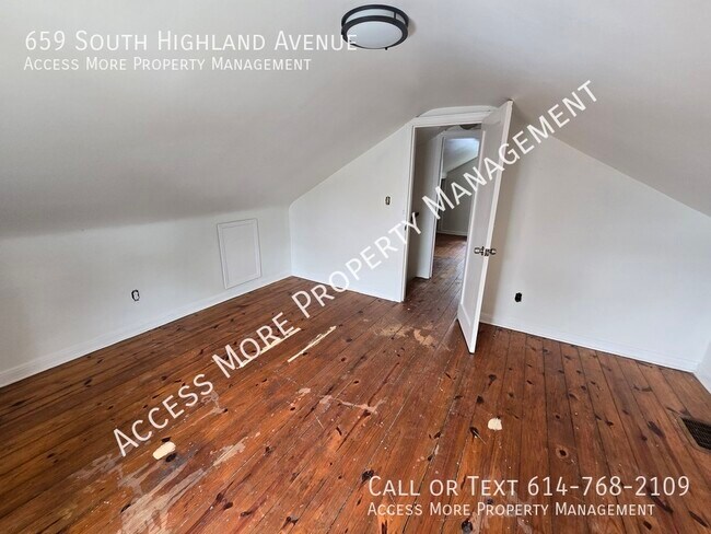 Building Photo - 659 S Highland Ave