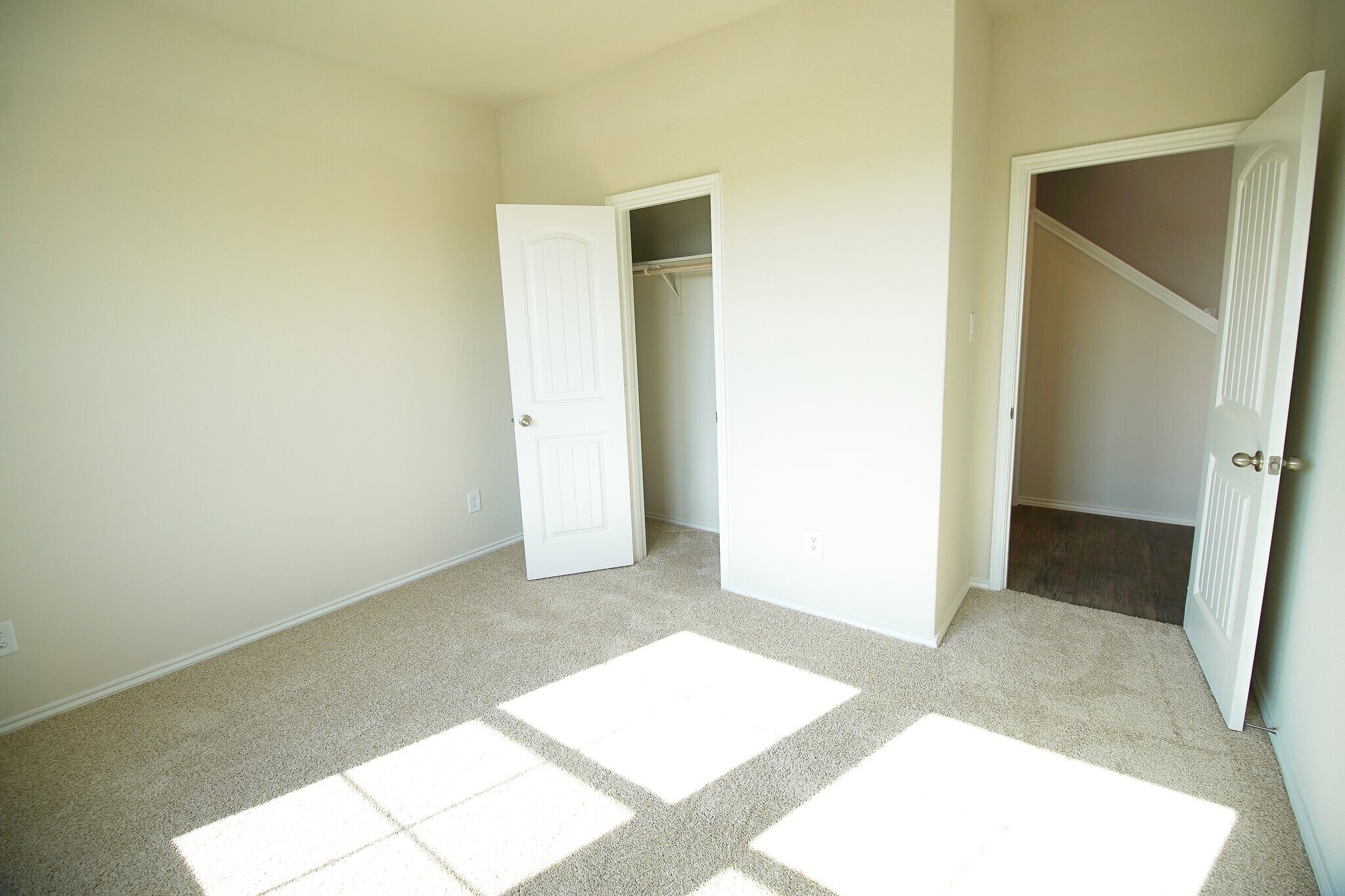 Building Photo - 472 Desert Willow