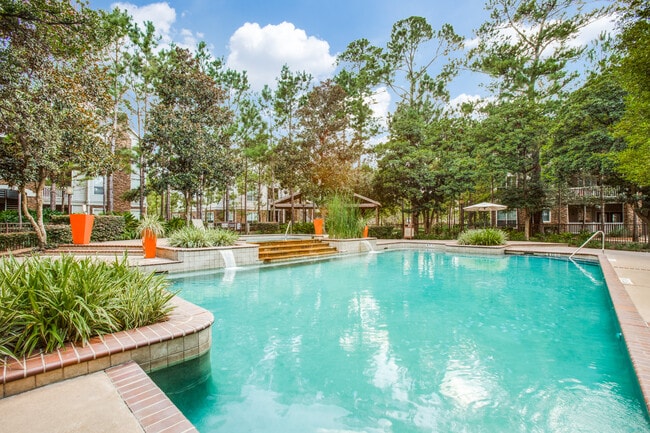 Resort-Style Pool