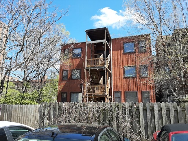 Building Photo - 5118 N Kenmore Ave