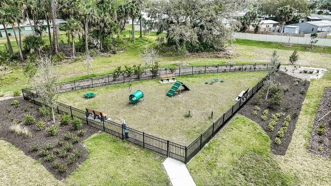 Building Photo - Riverside living redefined - 3Bedrooms/2.5Baths newly built townhome in Edgewater!