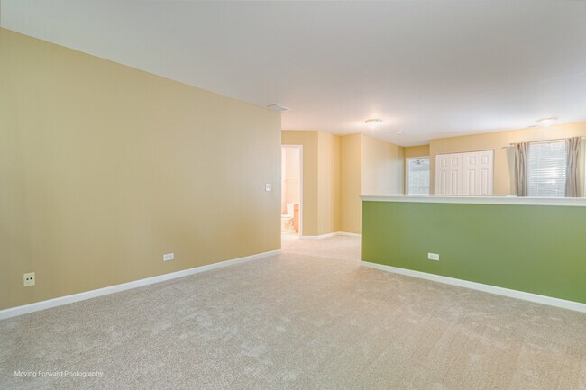 Building Photo - 2417 Stoughton Cir