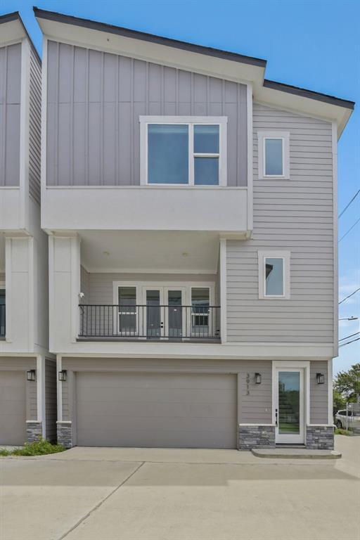 Building Photo - 3913 Hare St