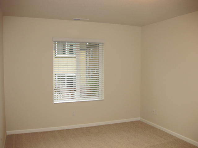 Building Photo - Gorgeous Well-Maintained Home located in the Cedar Brook Neighborhood in Sherwood.