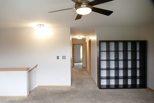 Building Photo - 205 Springbrook Trail S