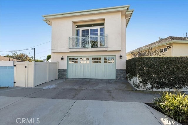 Building Photo - 1300 S Helberta Ave