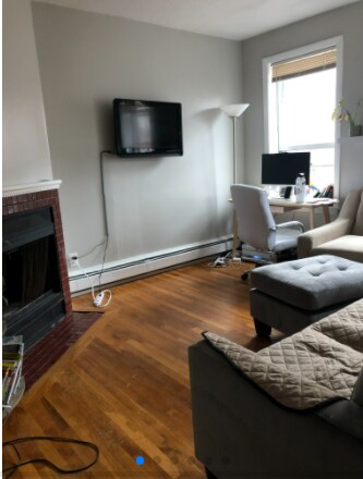 Building Photo - 41 Garden St