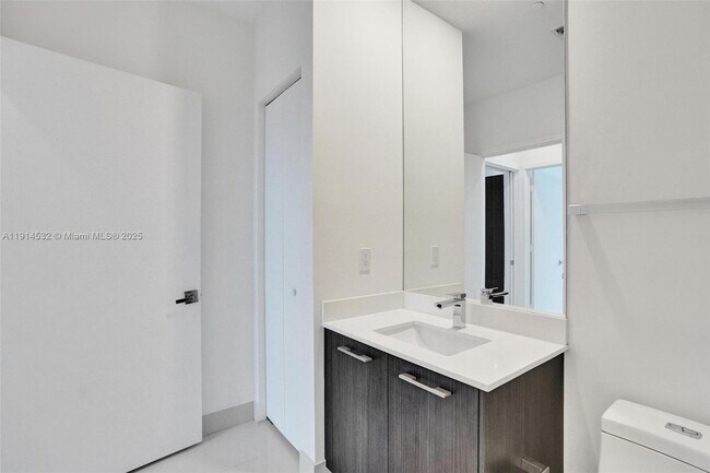 Building Photo - 55 SW 9th St