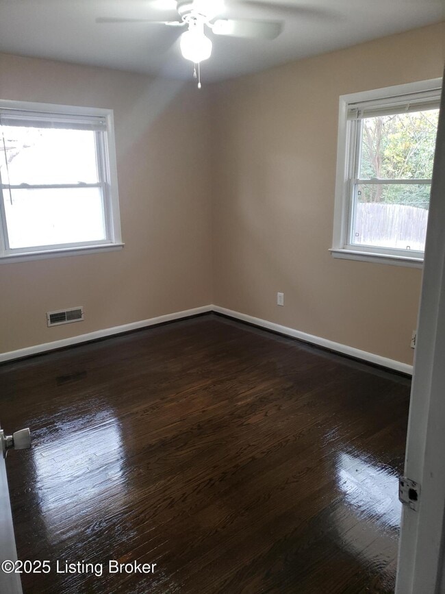 Building Photo - 5703 Bunning Dr