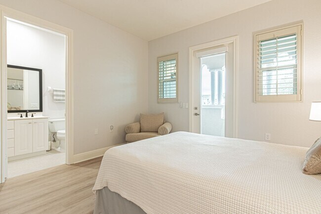 Building Photo - Seasonal Fully Furnished Home in Fiddler's Creek - AVAIL JAN-APRIL