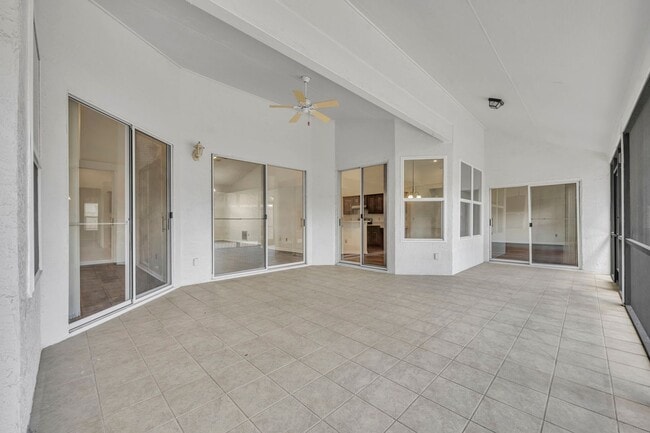 Building Photo - Great Oviedo Home in Bentley Woods!