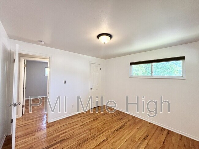 Building Photo - 6628 Eaton St