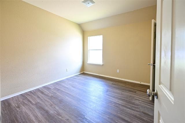 Building Photo - 13520 Valley Mills Dr