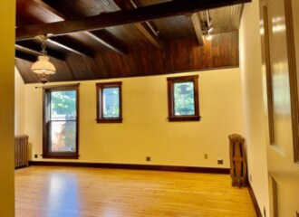 Building Photo - 325 Forest Ave