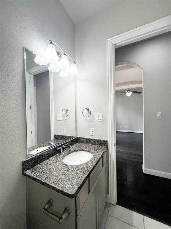 Building Photo - 2700 Hudson Ln