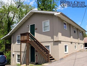 Building Photo - 365 Gilmore St